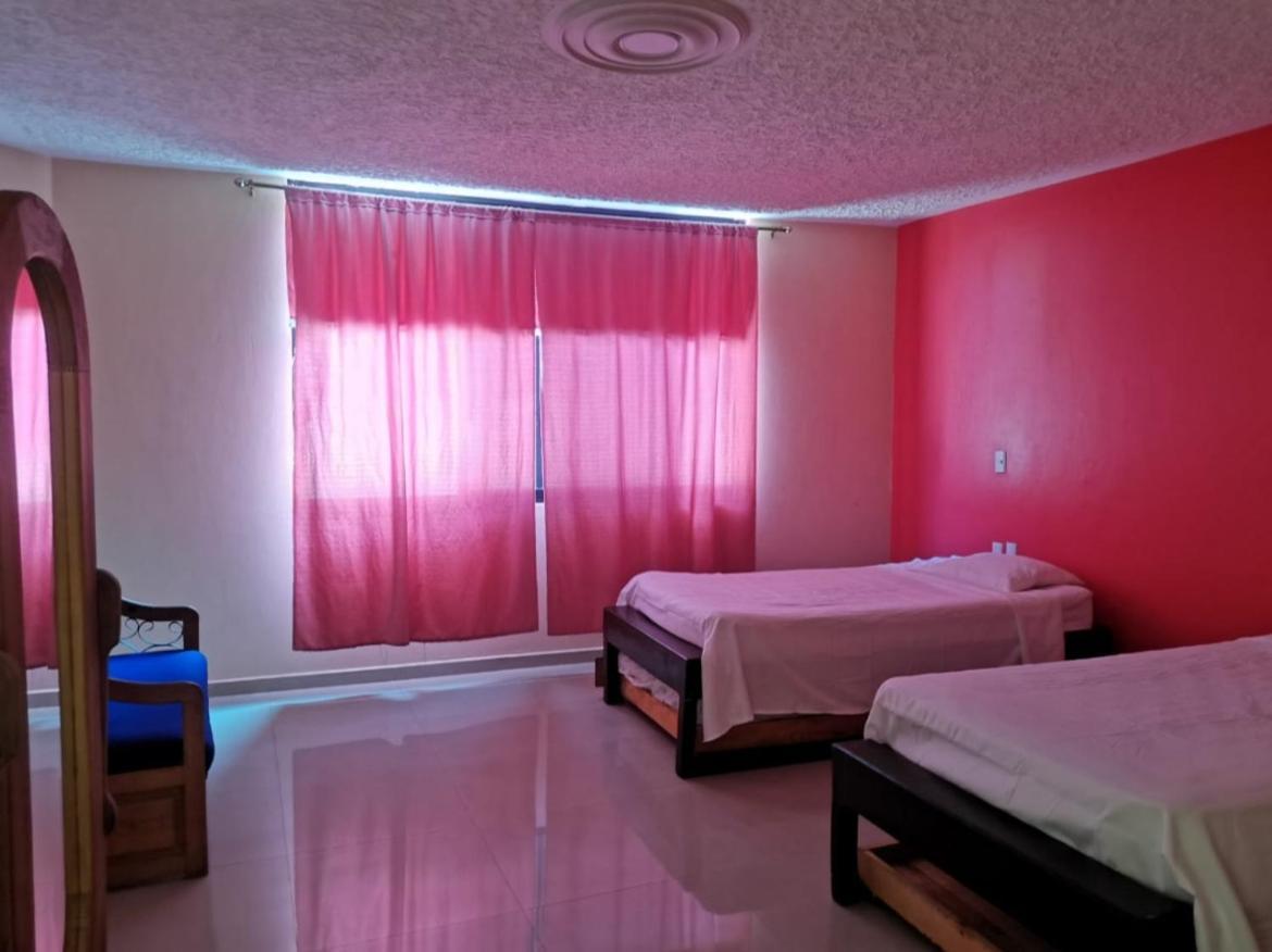 Beautiful Private House In The Downtown With 3 Floors Villa Tepatitlán de Morelos Buitenkant foto