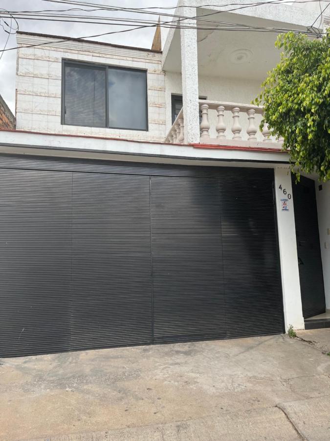 Beautiful Private House In The Downtown With 3 Floors Villa Tepatitlán de Morelos Buitenkant foto